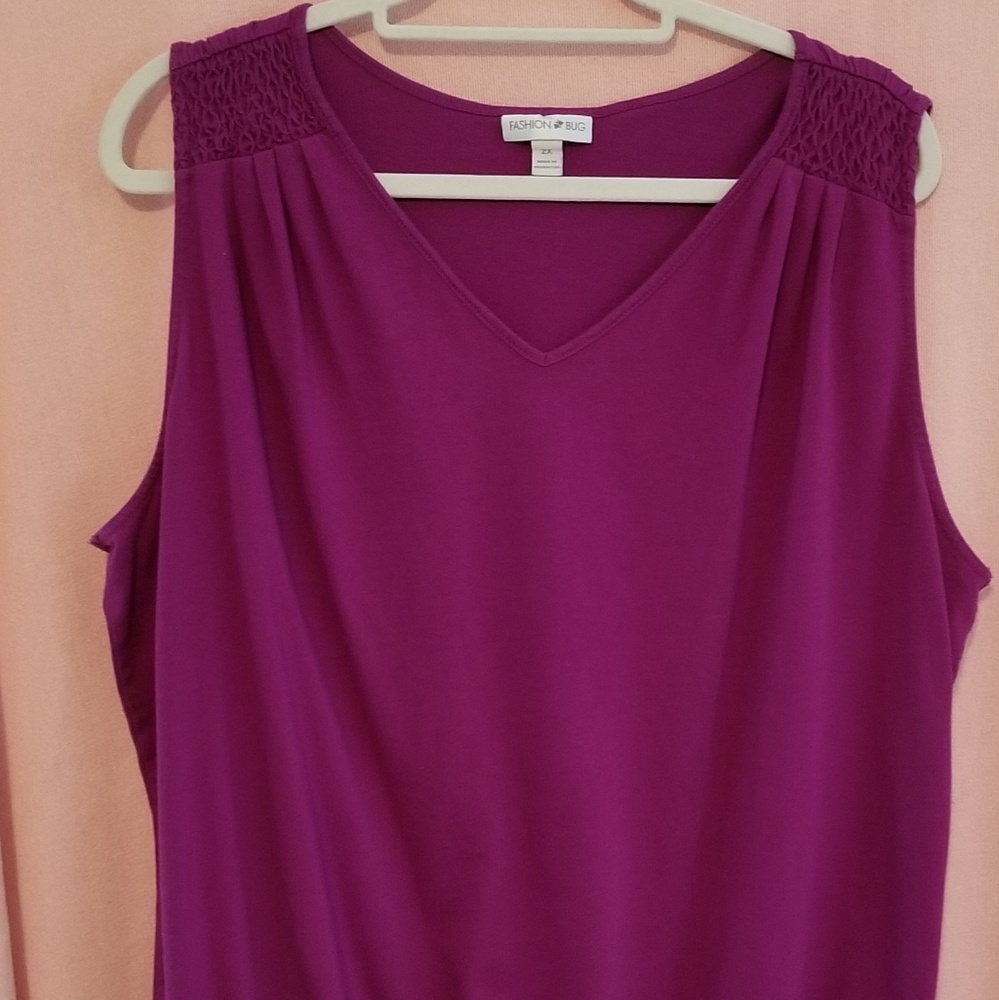 Sleeveless top